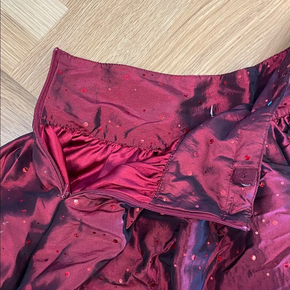 NWOT - The Children’s Place Girl’s Christmas Skirt
